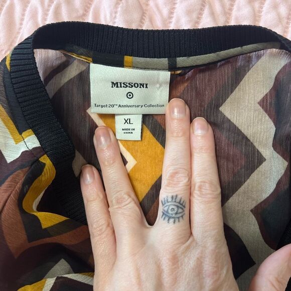 Missoni Target Chiffon xl
Zig Zag Chevron Long Sleeve
Sheer Brown Black Shirt - Picture 5 of 13